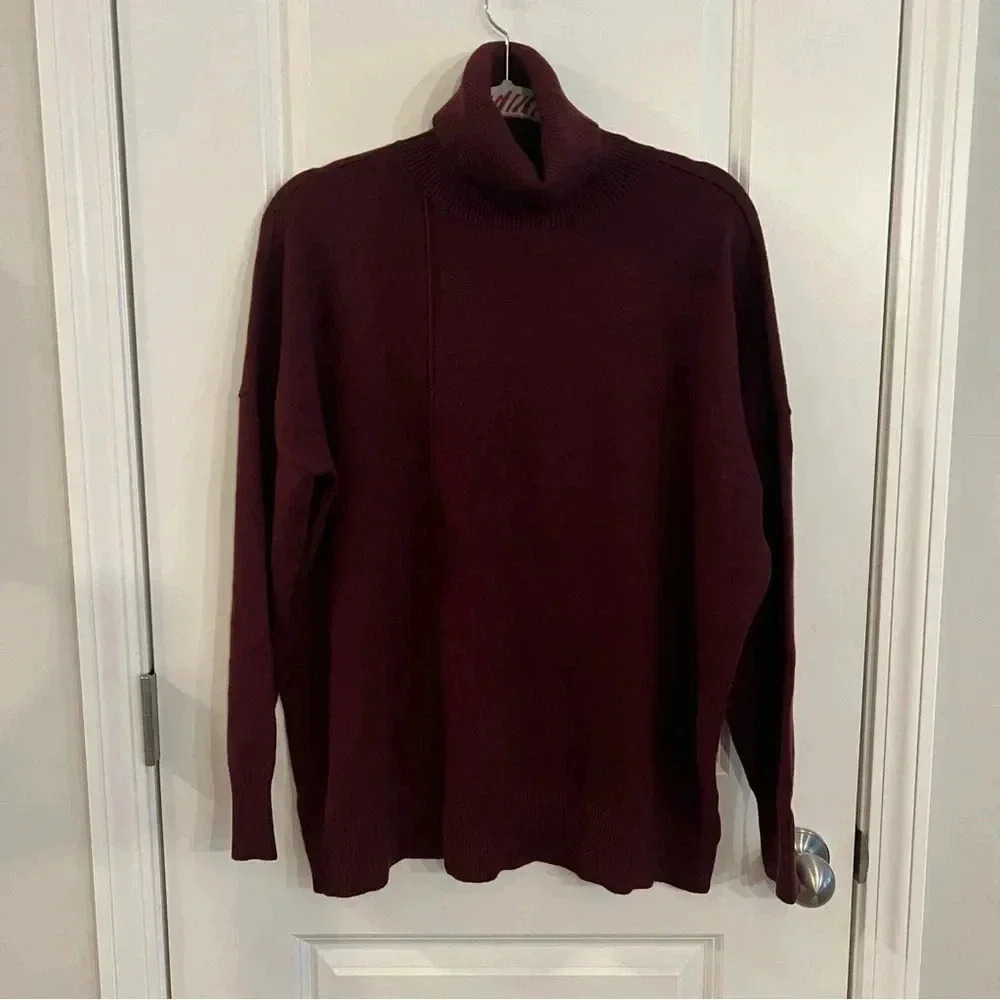 RD Style women’s sweater medium pullover burgundy‎